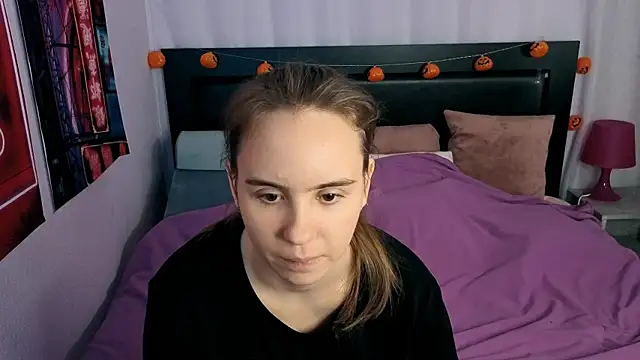 Lika 0ne online show from 11/23/25, 12:15