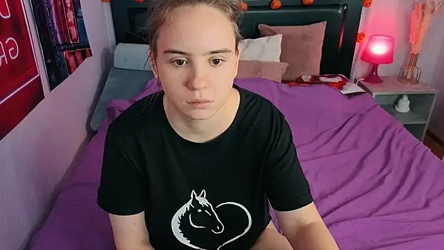 Lika 0ne online show from 11/24/25, 12:27