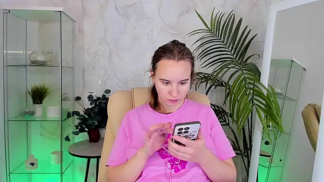 Lika 0ne online show from 01/06/26, 12:09