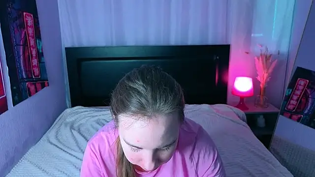 Lika 0ne online show from 04/07/26, 11:56