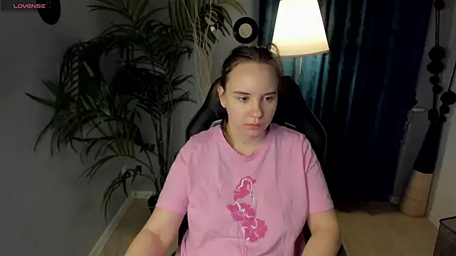 Lika 0ne online show from 12/16/25, 12:09