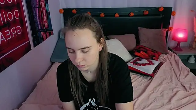 Lika 0ne online show from 11/14/25, 12:09