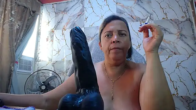 Snapshot of alina_maturehot chatting on 04/30/26, 07:32 alina maturehot online show from 04/30/26, 07:32