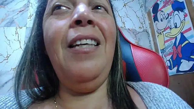 Snapshot of alina_maturehot chatting on 04/18/26, 09:55 alina maturehot online show from 04/18/26, 09:55