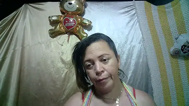 Snapshot of alina_maturehot chatting on 03/20/25, 06:20 alina maturehot online show from 03/20/25, 06:20