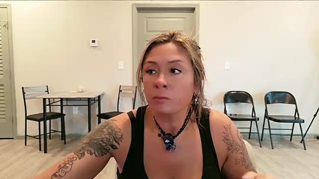 bossyroxy84 online show from 03/15/26, 06:26