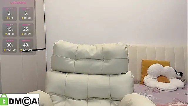 Snapshot of yunyun121 chatting on 12/03/25, 02:16 yunyun121 online show from 12/03/25, 02:16