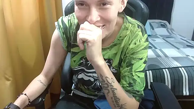 duo peludoo online show from 03/18/26, 05:03