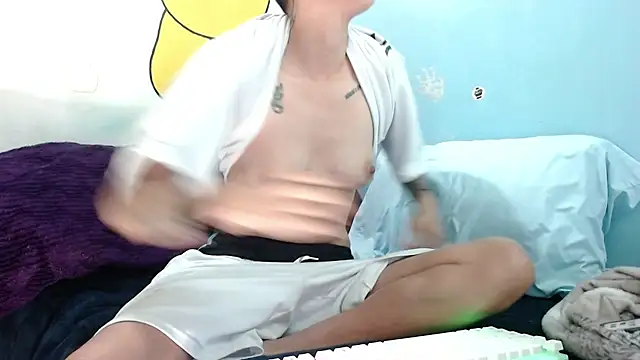 Snapshot of duo_peludoo chatting on 09/26/25, 03:02 duo peludoo online show from 09/26/25, 03:02