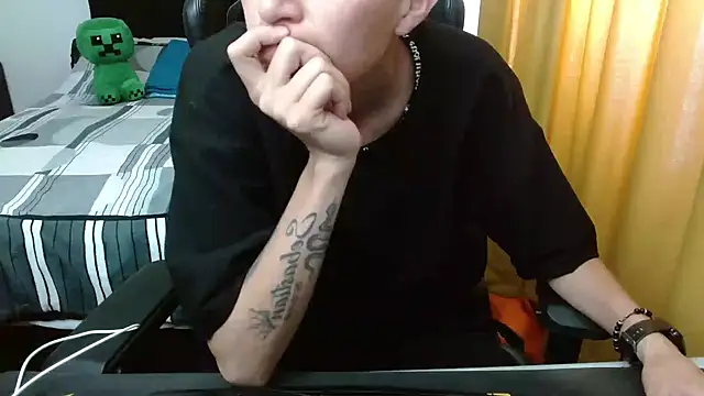 duo peludoo online show from 04/22/26, 03:52