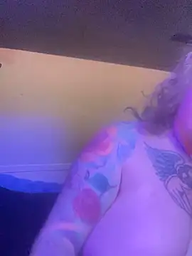 favoritestepsis online show from 11/29/25, 05:46