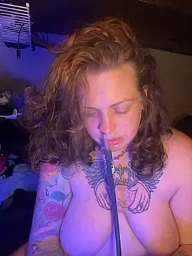 favoritestepsis online show from 12/03/25, 08:14