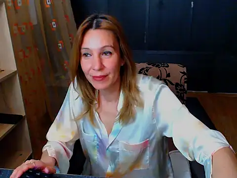 hannaha online show from 03/27/26, 07:26