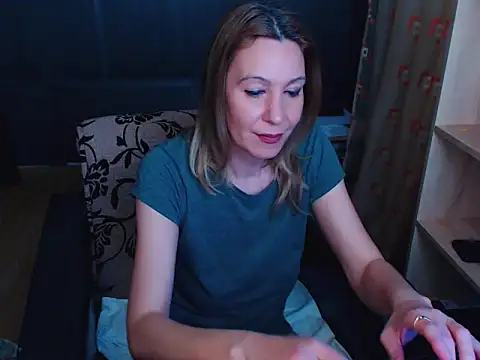 Snapshot of hannaha chatting on 02/27/26, 08:52 hannaha online show from 02/27/26, 08:52