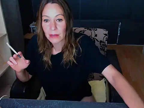 hannaha online show from 05/16/26, 06:51