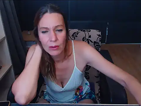 hannaha online show from 07/23/26, 06:26