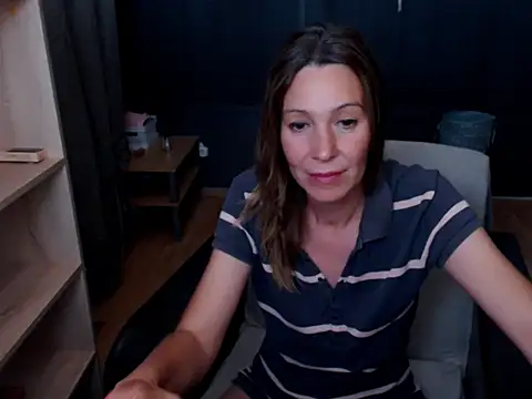 hannaha online show from 06/23/26, 07:01