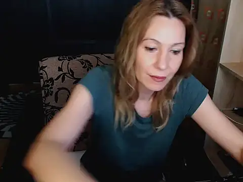 Snapshot of hannaha chatting on 02/28/26, 08:41 hannaha online show from 02/28/26, 08:41