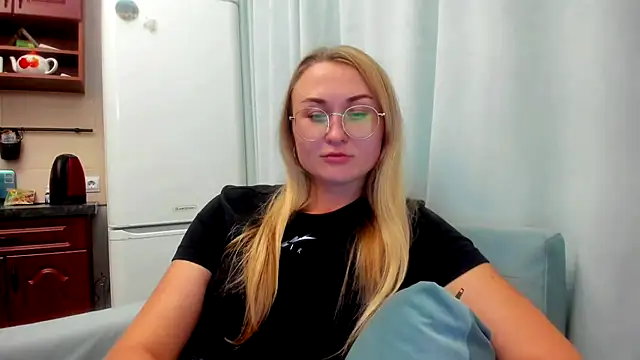 Snapshot of your_Goddess_Eva chatting on 09/14/25, 07:58 your Goddess Eva online show from 09/14/25, 07:58