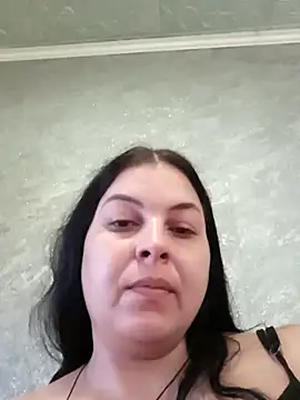 Greta Tamar online show from 11/22/25, 05:50