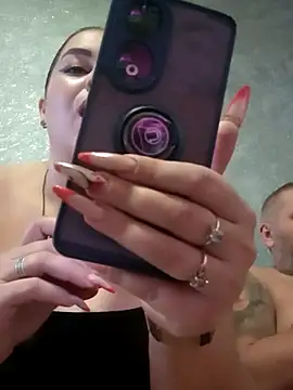 Greta Tamar online show from 10/19/25, 07:11