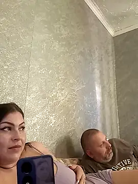 Greta Tamar online show from 12/05/25, 07:07