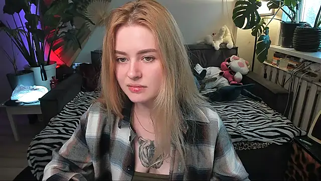 Alexa Pirs online show from 03/21/26, 02:43