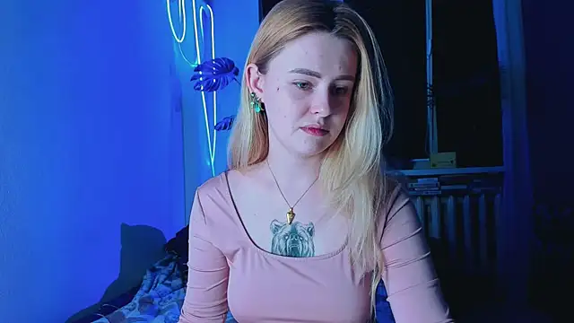 Snapshot of Alexa_Pirs chatting on 03/11/25, 08:31 Alexa Pirs online show from 03/11/25, 08:31