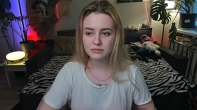 Alexa Pirs online show from 02/28/26, 02:50