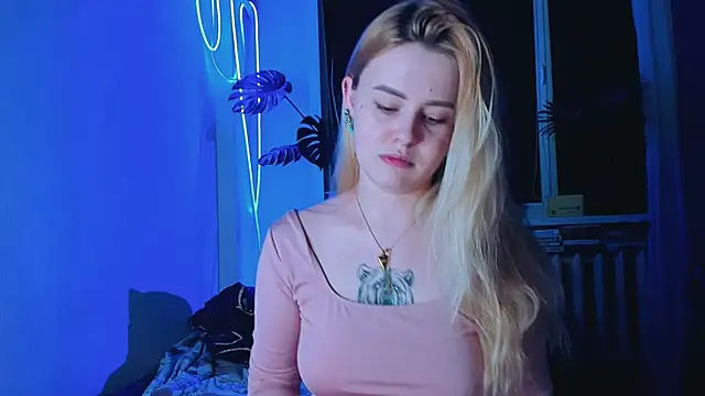 Snapshot of Alexa_Pirs chatting on 03/11/25, 05:24 Alexa Pirs online show from 03/11/25, 05:24