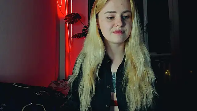 Snapshot of Alexa_Pirs chatting on 03/07/25, 08:44 Alexa Pirs online show from 03/07/25, 08:44