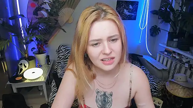 Snapshot of Alexa_Pirs chatting on 12/03/25, 07:35 Alexa Pirs online show from 12/03/25, 07:35