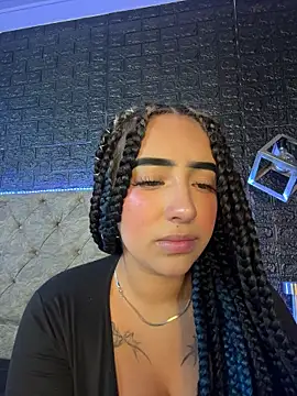 Scarlett-LS online show from 04/18/26, 02:58