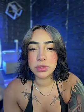 Scarlett-LS online show from 04/23/26, 03:13