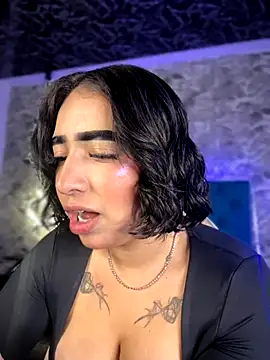 Snapshot of Scarlett-LS chatting on 11/29/25, 02:23 Scarlett-LS online show from 11/29/25, 02:23