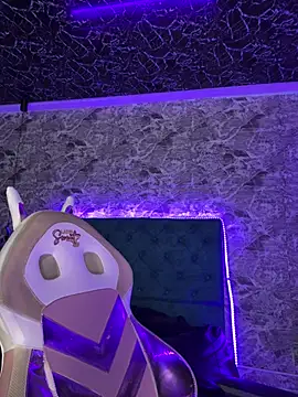 Scarlett-LS online show from 01/13/26, 02:04