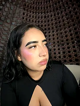 Snapshot of Scarlett-LS chatting on 10/28/25, 01:39 Scarlett-LS online show from 10/28/25, 01:39