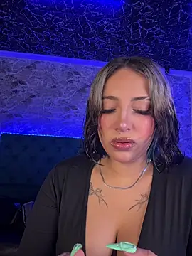 Snapshot of Scarlett-LS chatting on 07/14/26, 03:00 Scarlett-LS online show from 07/14/26, 03:00