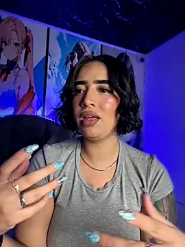 Snapshot of Scarlett-LS chatting on 12/01/25, 03:40 Scarlett-LS online show from 12/01/25, 03:40