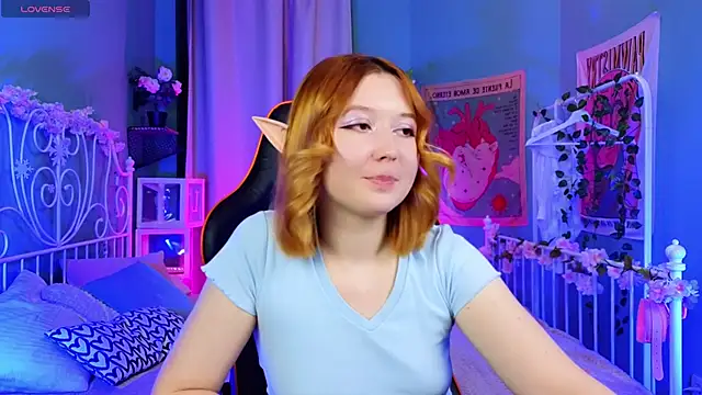 Snapshot of MizukiNoYoru chatting on 02/28/25, 08:39 MizukiNoYoru online show from 02/28/25, 08:39