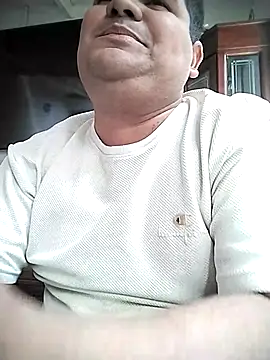 Snapshot of oscarshow24 chatting on 09/30/25, 06:36 oscarshow24 online show from 09/30/25, 06:36