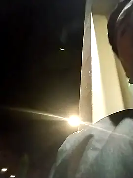 Snapshot of oscarshow24 chatting on 10/01/25, 06:40 oscarshow24 online show from 10/01/25, 06:40