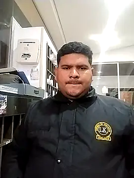 Snapshot of oscarshow24 chatting on 02/27/25, 08:46 oscarshow24 online show from 02/27/25, 08:46