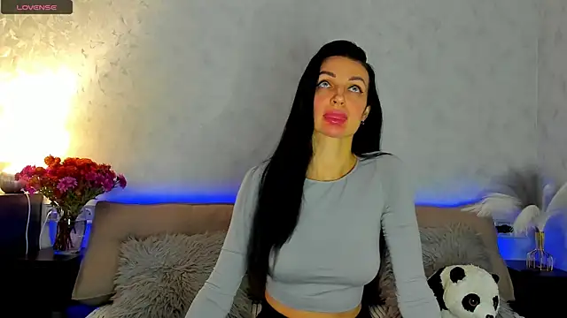 Tina Mart online show from 11/06/25, 11:36