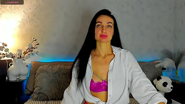 Tina Mart online show from 11/13/25, 08:02