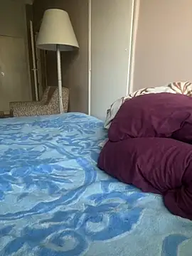 Budibudi5 online show from 10/27/25, 06:14