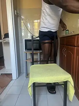 Budibudi5 online show from 10/29/25, 07:40