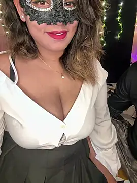 WifyHubby 38 online show from 03/22/25, 06:47