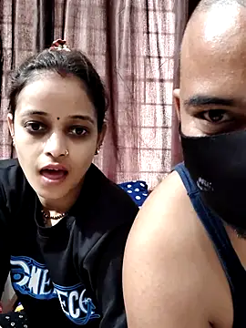 Snapshot of DesiVillageBaby chatting on 09/17/25, 10:50 DesiVillageBaby online show from 09/17/25, 10:50