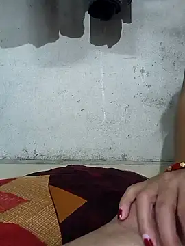 Snapshot of lovely----bhabhi chatting on 11/07/25, 04:44 lovely----bhabhi online show from 11/07/25, 04:44